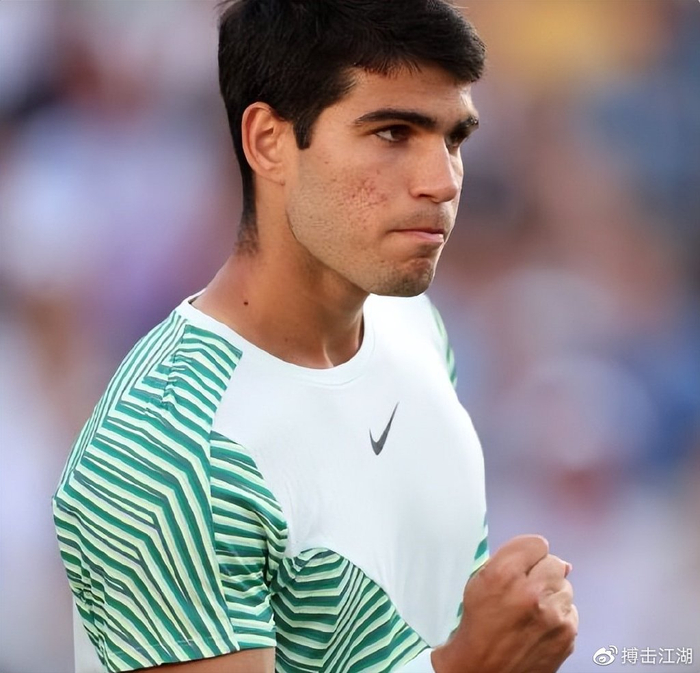 期红利的深 期红利的深